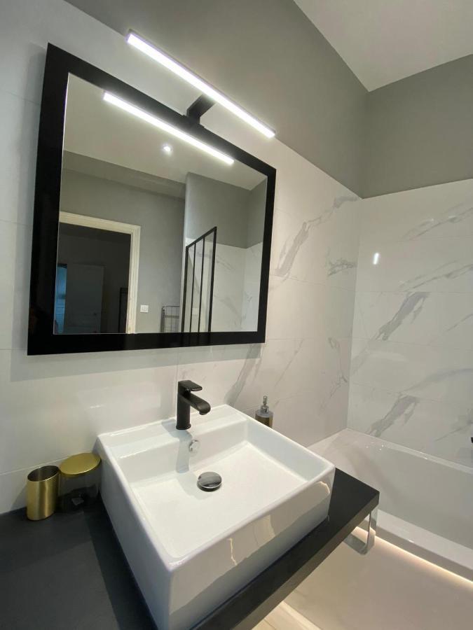 Les Bc Bg Appartement Charleville-Mézières Buitenkant foto